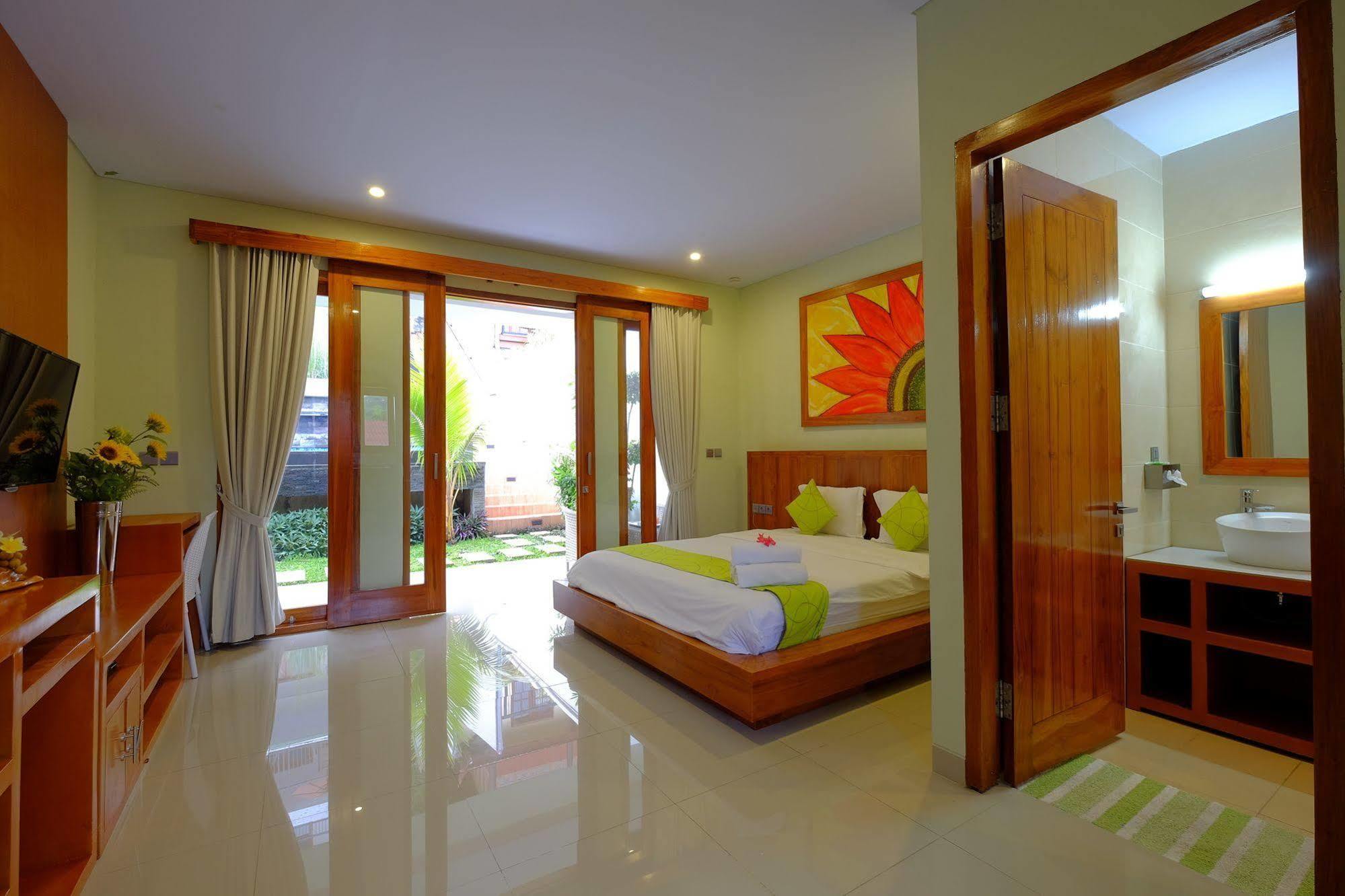 Villa Mata'Ano Mangsit Luaran gambar