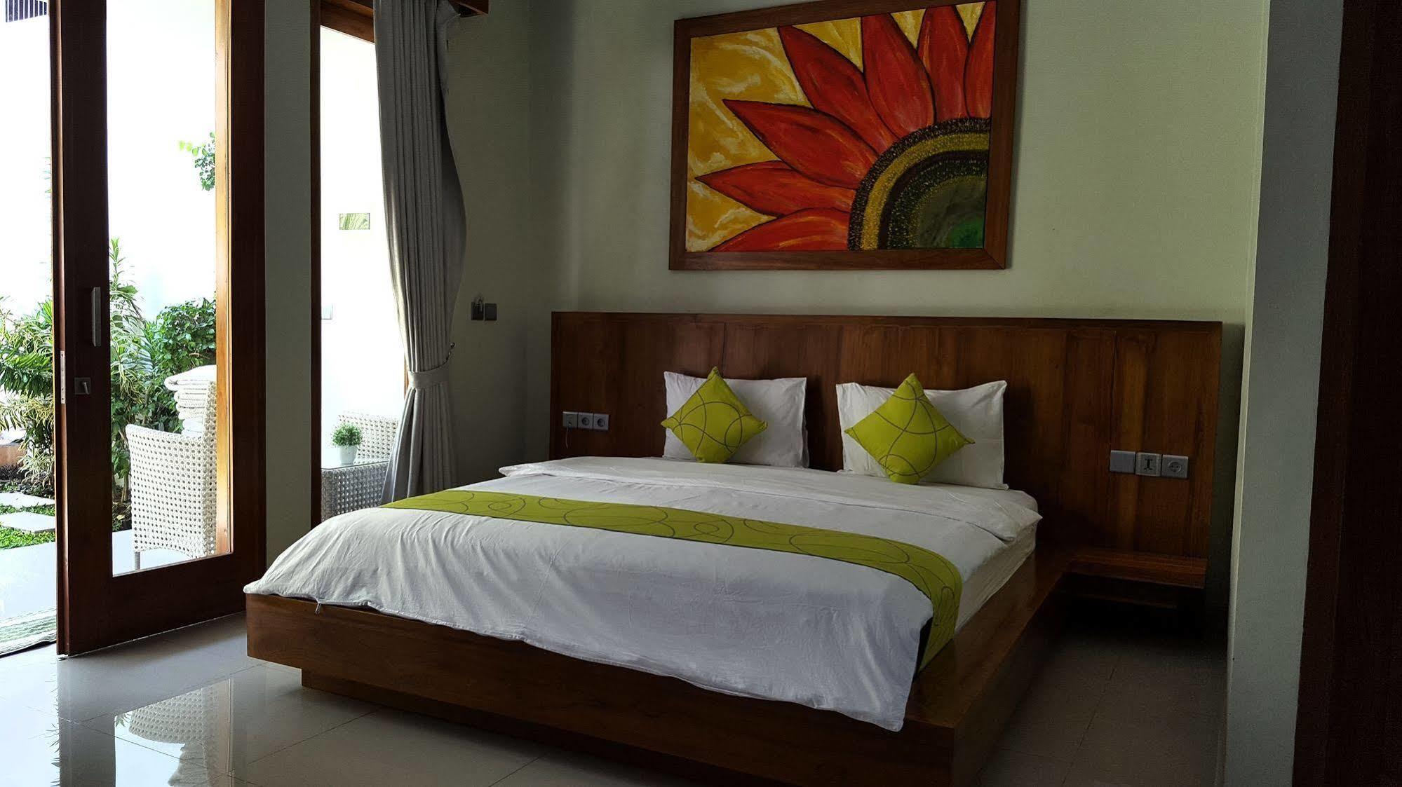 Villa Mata'Ano Mangsit Luaran gambar