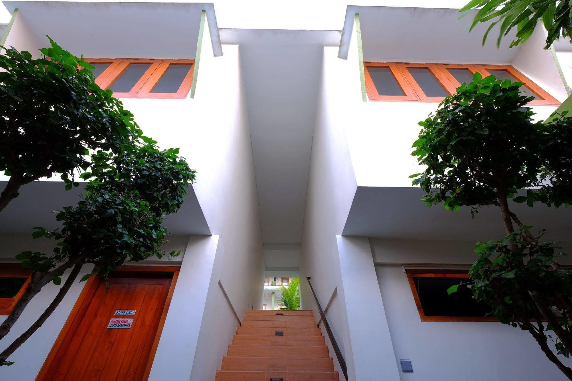 Villa Mata'Ano Mangsit Luaran gambar